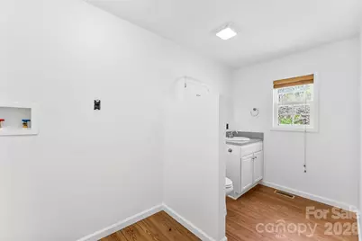 503 N 8th Street, Bessemer City, NC 28016 - Photo 15