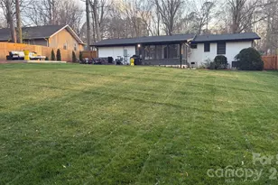 5841 Donegal Dr, Charlotte, NC 28212 - Photo 3