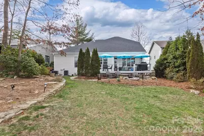 107 Mountain Drive, Biltmore Lake, NC 28715 - Photo 17