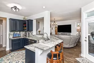 107 Mountain Dr, Biltmore Lake, NC 28715 - Photo 7