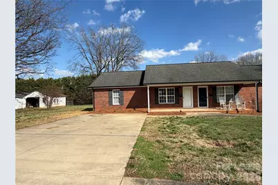 505 N 1st Avenue, Maiden, NC 28650 - Photo 1