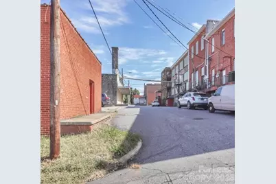 21 Linneys Mountain Road, Taylorsville, NC 28681 - Photo 5