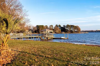 132 Clearwater Lane, Mooresville, NC 28117 - Photo 5