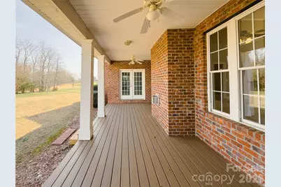 140 Hunters Hill Drive, Statesville, NC 28677 - Photo 39
