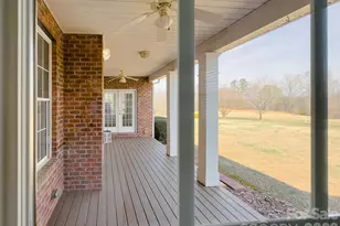 140 Hunters Hill Dr, Statesville, NC 28677 - Photo 23