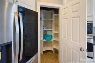 140 Hunters Hill Dr, Statesville, NC 28677 - Photo 13