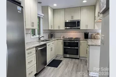 255 Gateway Drive #5, Lake Lure, NC 28746 - Photo 15