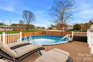 235 Havenhurst Rd, Hickory, NC 28601 - Photo 37