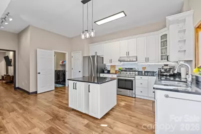 13634 Pine Harbor Road, Charlotte, NC 28278 - Photo 17