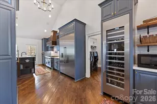 1010 River Oaks Ln, Charlotte, NC 28226 - Photo 11