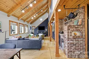 14 Sunny Hollow Ln, Fairview, NC 28730 - Photo 3