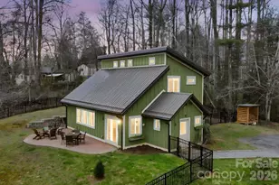 14 Sunny Hollow Ln, Fairview, NC 28730 - Photo 3