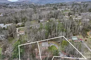 14 Sunny Hollow Ln, Fairview, NC 28730 - Photo 31