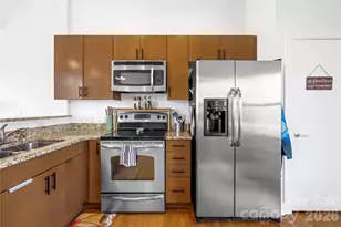 918 Westmere Ave, Charlotte, NC 28208 - Photo 7