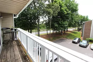 1645 Arlyn Cir, Charlotte, NC 28213 - Photo 1