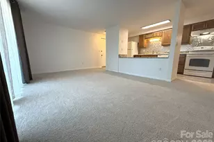 1645 Arlyn Cir, Charlotte, NC 28213 - Photo 7
