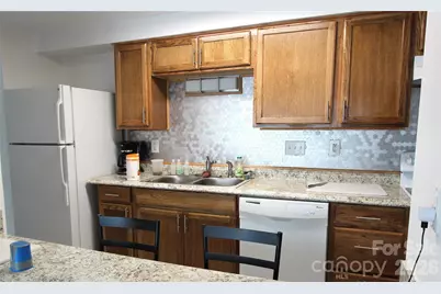 1645 Arlyn Circle #M, Charlotte, NC 28213 - Photo 13