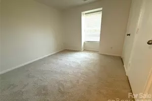 1645 Arlyn Cir, Charlotte, NC 28213 - Photo 23