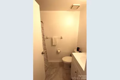 1645 Arlyn Circle #M, Charlotte, NC 28213 - Photo 23