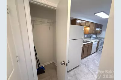1645 Arlyn Circle #M, Charlotte, NC 28213 - Photo 11