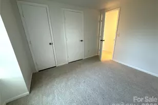 1645 Arlyn Cir, Charlotte, NC 28213 - Photo 25