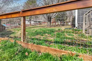 43 Melton Rd, Candler, NC 28715 - Photo 31