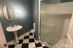 2073 John Munn Rd, Bethune, SC 29009 - Photo 9