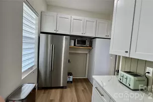 1360 Sain Rd, Hickory, NC 28602 - Photo 17