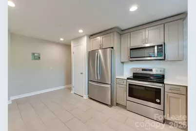 1518 Mimosa Avenue, Charlotte, NC 28205 - Photo 7