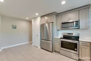 1518 Mimosa Ave, Charlotte, NC 28205 - Photo 7