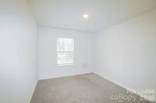 8140 Clairwood Dr, Charlotte, NC 28269 - Photo 13