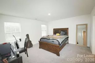 8140 Clairwood Dr, Charlotte, NC 28269 - Photo 11