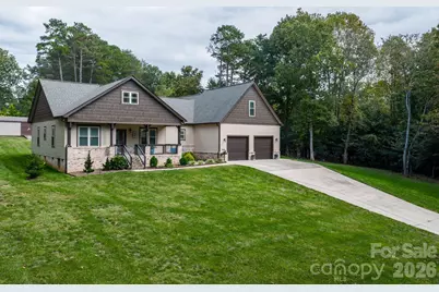 4850 Woodwinds Drive NE, Hickory, NC 28601 - Photo 3