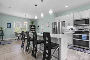 4850 Woodwinds Dr NE, Hickory, NC 28601 - Photo 25