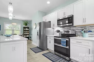 4850 Woodwinds Dr NE, Hickory, NC 28601 - Photo 27