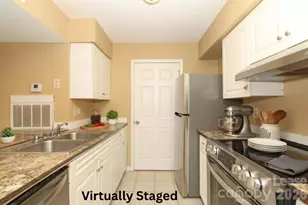 11086 Harrowfield Rd, Charlotte, NC 28226 - Photo 5