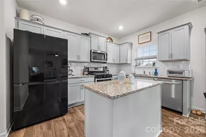 7549 Stonehouse Drive, Gastonia, NC 28056 - Photo 5