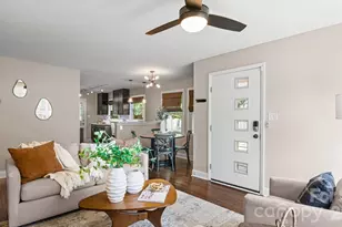 629 Fortune St, Charlotte, NC 28205 - Photo 9