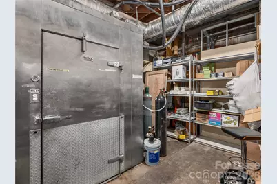 48 College Street, Asheville, NC 28801 - Photo 17