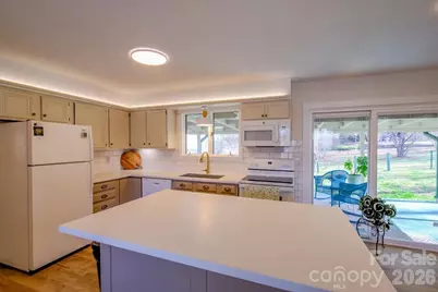 22 Stoney Nob Drive, Hendersonville, NC 28792 - Photo 31