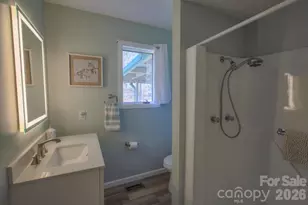 22 Stoney Nob Dr, Hendersonville, NC 28792 - Photo 27