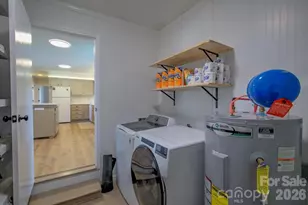 22 Stoney Nob Dr, Hendersonville, NC 28792 - Photo 19