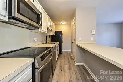 6156 Meadow Rose Lane, Charlotte, NC 28215 - Photo 9