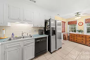 10204 Camelback Cir, Charlotte, NC 28226 - Photo 13