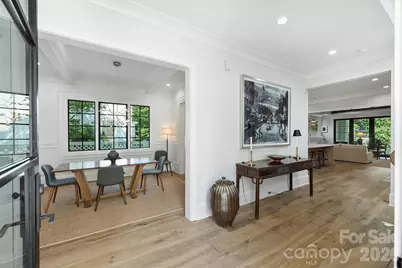 2714 Selwyn Avenue, Charlotte, NC 28209 - Photo 5