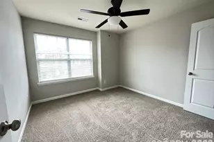 10383 Bunclody Dr, Charlotte, NC 28213 - Photo 7