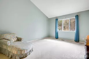 1104 Red Oak Dr, Hendersonville, NC 28791 - Photo 19