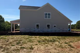109 Honeycomb Ct, Statesville, NC 28625 - Photo 5