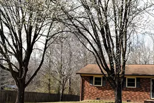 5285 E Holly Grove Rd, Thomasville, NC 27360 - Photo 33