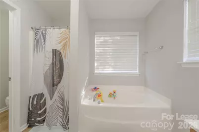 223 Stockbridge Drive, Spartanburg, SC 29301 - Photo 17